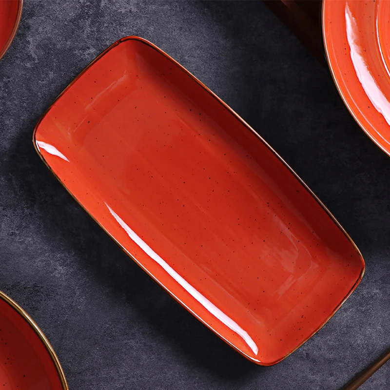 Высококачественные дешевые оптовые обеденные тарелки керамические белые красные фарфоровые тарелки по индивидуальному заказу цвета прямоугольные посуда для домашнего отеля Restau