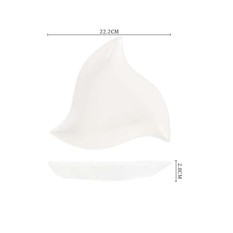 Белые фарфоровые тарелки для ресторана Треугольные 9-дюймовые керамические тарелки Необычные фарфоровые тарелки