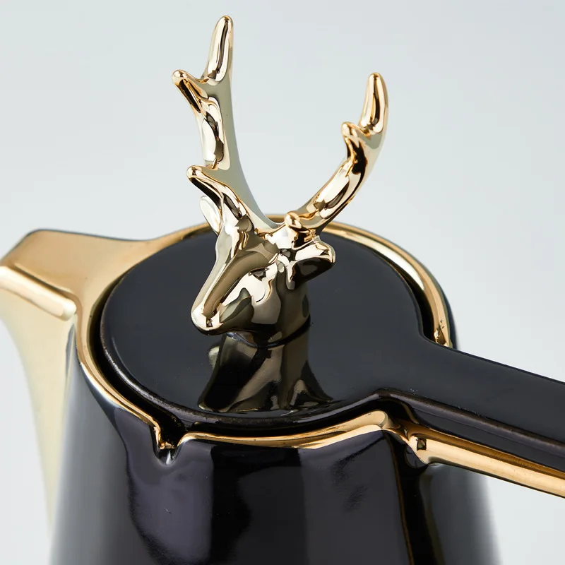 Wholesale Custom Porcelain Coffee Cup and Saucer Set European Design Style Tea Ceramic Christmas Mug for Home or Party Use