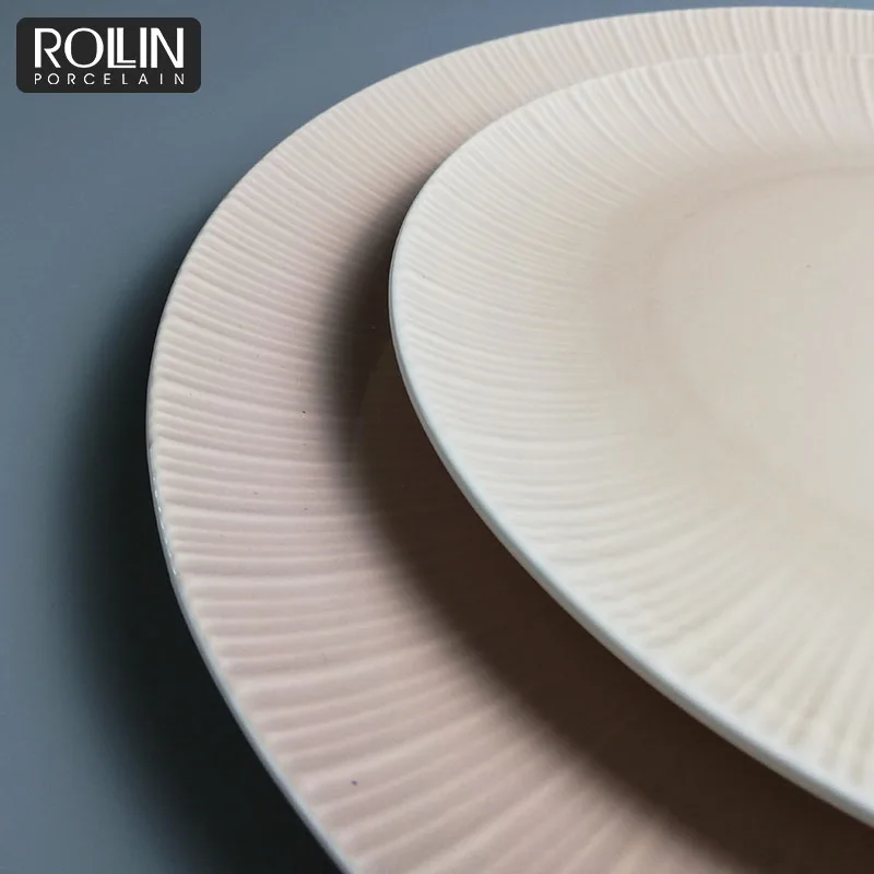 Посуда для отеля Розовая глазурованная столовая посуда из костяного фарфора Роскошная тарелка из костяного фарфора Элегантная нежная посуда для отеля
