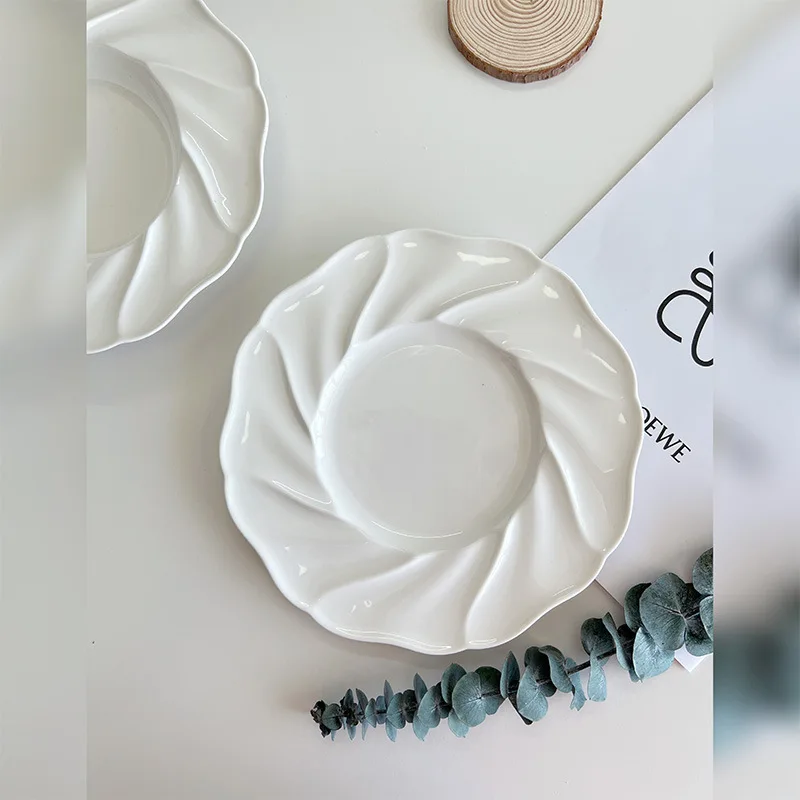 Three-dimensional Flower Ice Cream Lace Straws Cheap Breakfast Ceramic Plates Pattern Soup Dessert Spaghetti Dessert Plate