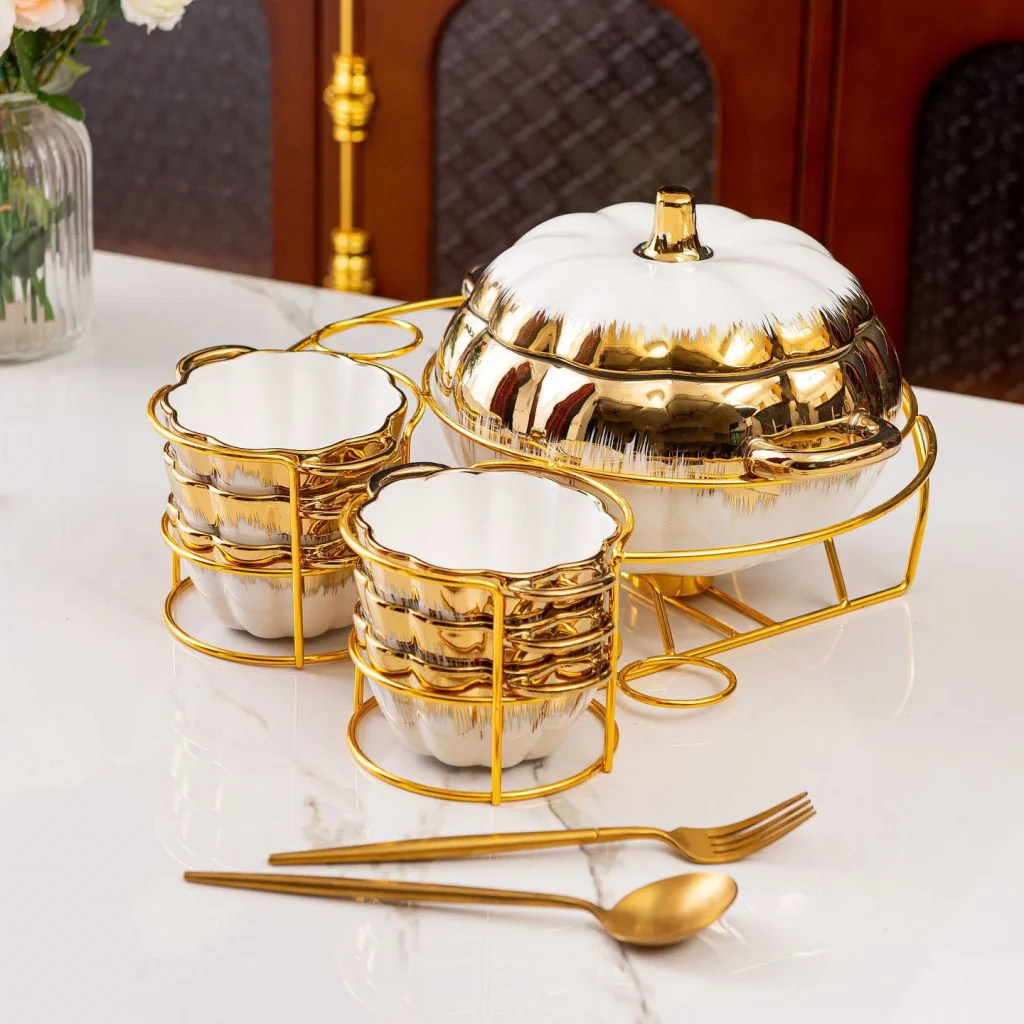 Luxury Ceramic Two-Ear Soup Bowl Set with Gold Cutlery Sustainable Pumpkin Soup Pot for Household and Party Use