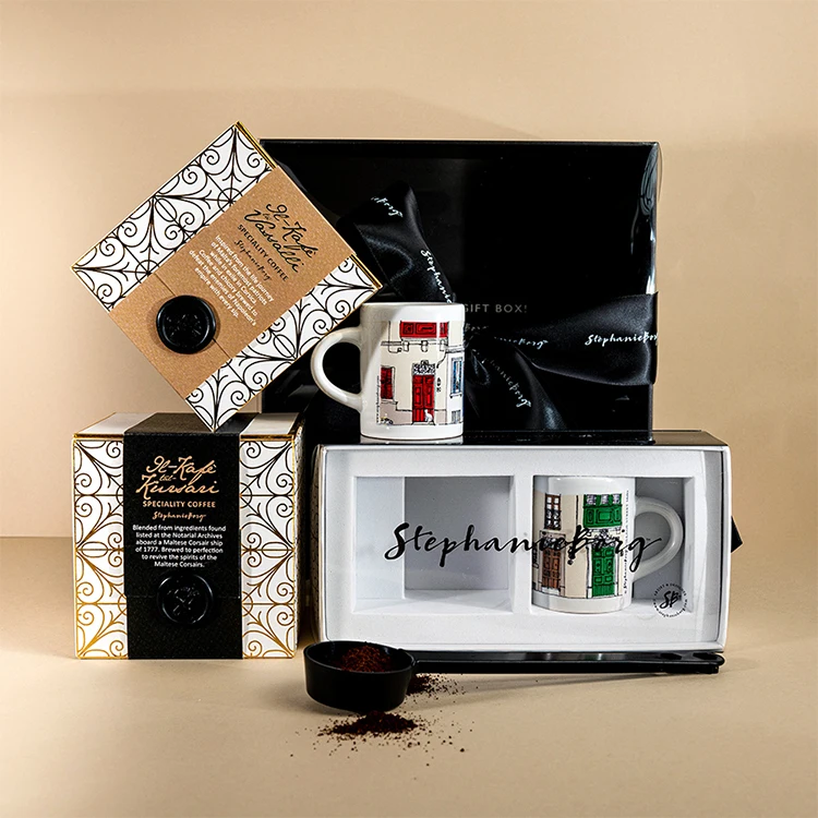 Персонализированный дизайн с принтом Розничная торговля Роскошный бутик Бумажный пакет для покупок 16 унций Упаковочная коробка для керамической кружки Подарочная коробка для кофейной чашки