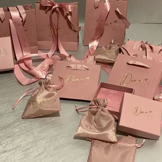 Поделка из печати белый роскошный бутик -бутик Подарочный магазин.