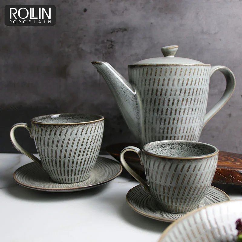 Оптовая продажа цветной кофейной чашки с блюдцем для гостиницы и ресторана