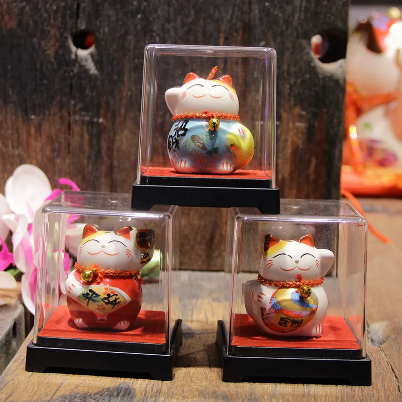 Wholesale Custom Gift Ceramic Decorative Cute Cartoon Animal Cat Japanese Porcelain Mini Good Lucky Fortune Cat Statue