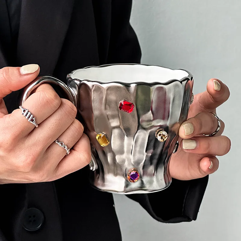 Hot Sell Vintage Style Ceramic Coffee Cups Wholesale Minimalist Design Suitable for Everyday Use