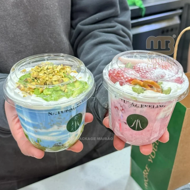 Изготовленный на заказ пластиковый стаканчик для мороженого, фруктового йогурта, смузи, мини-одноразовые стаканчики для десерта с крышкой, ПЭТ U-образная прозрачная пластиковая чашка для парфе