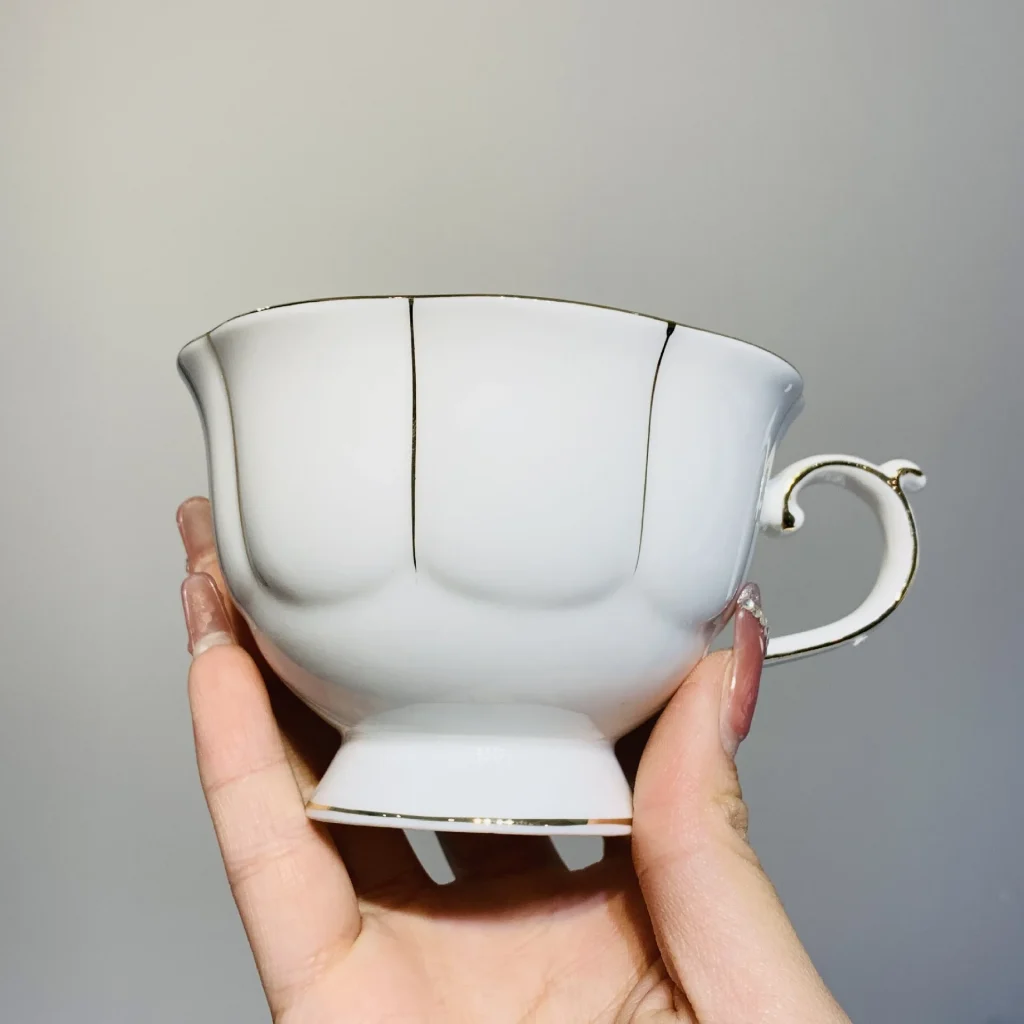 European Luxury Bone Porcelain Afternoon Tea Set Exquisite Gold Edge Ceramic Coffee Cup