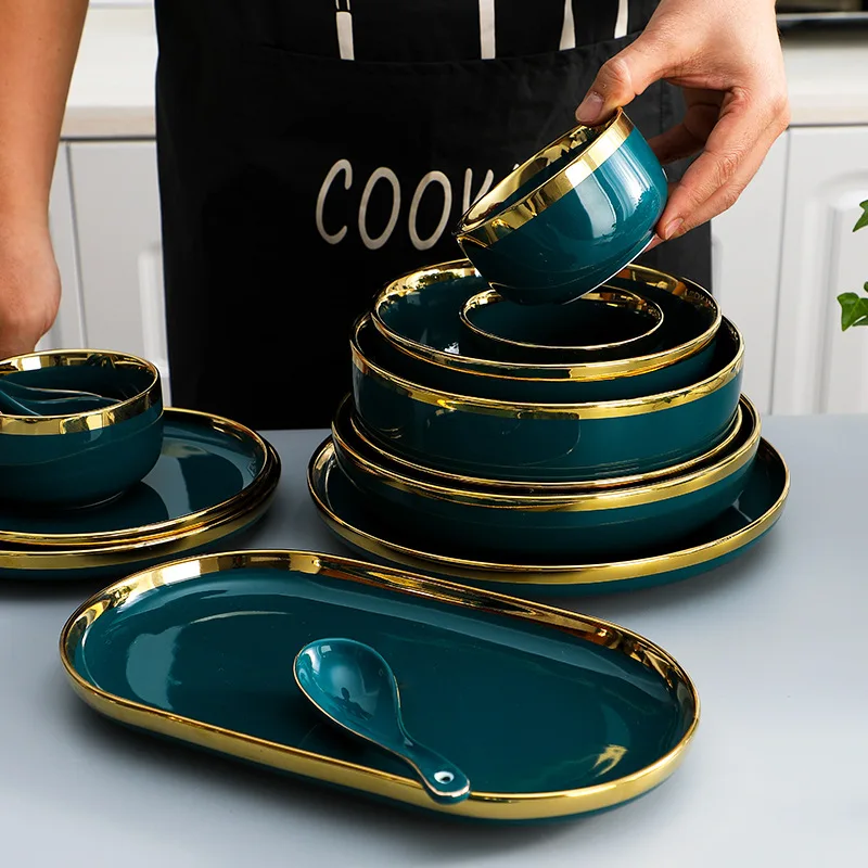 Luxury Gold Rim Porcelain Dinnerware Set Black Green Tableware with Ceramic Soup Bowls and Plates for Wedding Gifts