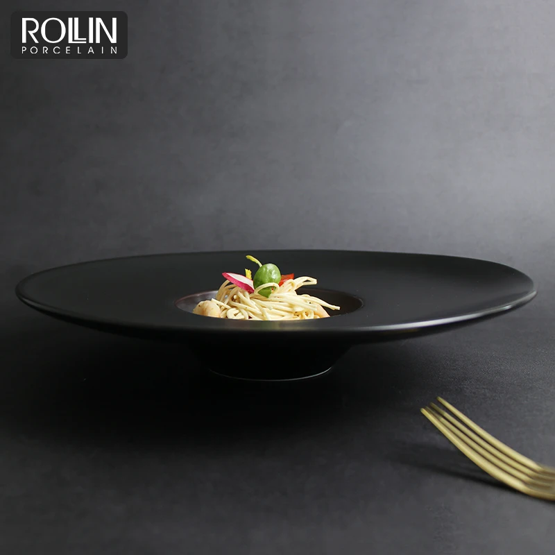 Оптовая керамическая посуда заводская цена черная скандинавская керамическая фарфоровая тарелка керамическая для 5-звездочного отеля и ресторана