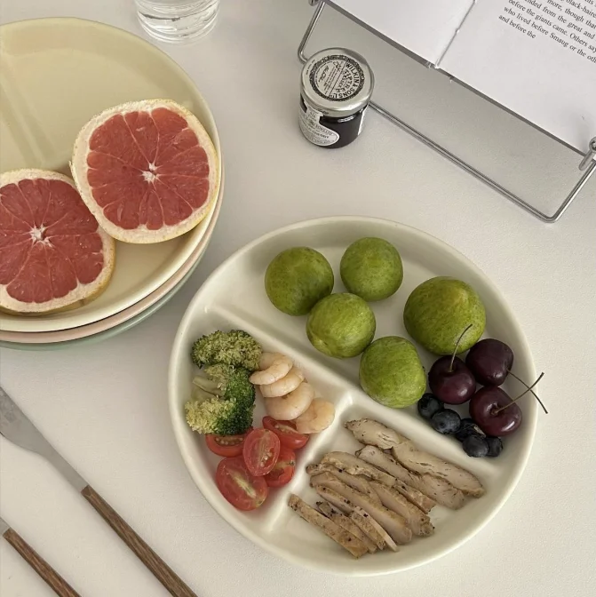 INS Style Round Ceramic Dinner Plate Matte Breakfast Pasta Plate Sustainable Nordic Design Separates Plates for Party