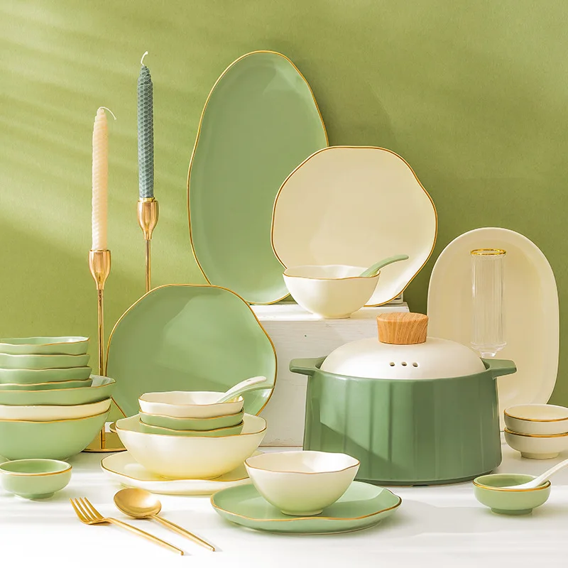 Nordic Porcelain Tableware Household Luxury Dinner Ware Green Plate and Bowl Set Ceramic Dishes Dinnerware With Gold Rim Europe