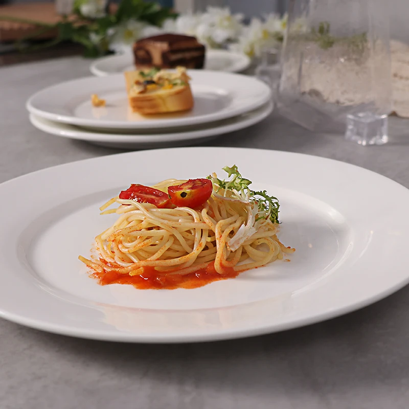 Белая керамическая посуда, блюдо для кейтеринга, керамические тарелки на заказ, фарфоровая обеденная тарелка для ресторанов, керамическая посуда для обслуживания