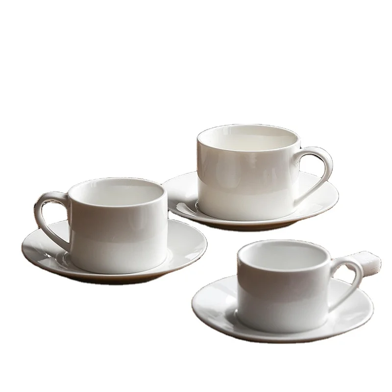 Английская чашка для послеобеденного чая, кофе, блюдце, костяной фарфор, керамика с золотой оправой, экологически чистая деревянная посуда для напитков с цветочным дизайном, упакованная в картонную коробку