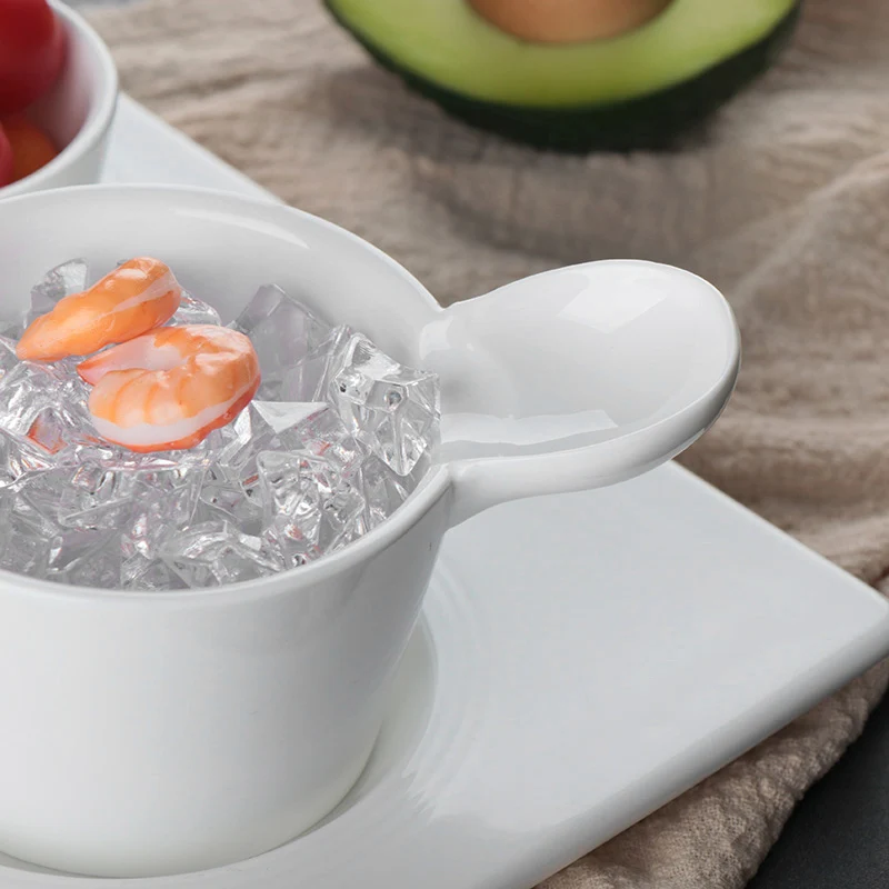 Новый дизайн, белая кейтеринговая свадьба, нестандартная большая фарфоровая тарелка для мороженого, керамическая салатница с ручкой для ресторана