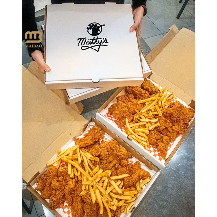 Коробки для пиццы на заказ с логотипом. Контейнеры для жареной курицы на вынос. Одноразовая еда. Одноразовая коробка для ланча с курицей и гамбургером.