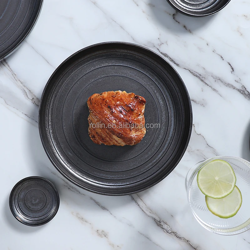 Фабричное производство Наборы столовой посуды Роскошный фарфоровый набор королевского дизайна Китайская посуда Оптовая керамическая современная посуда