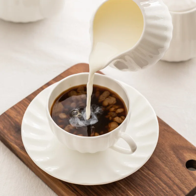 White European Luxury Ceramic Bone China Coffee Mug Pot Sugar Jar Milk Jar Set Afternoon Coffee Pumpkin Cup