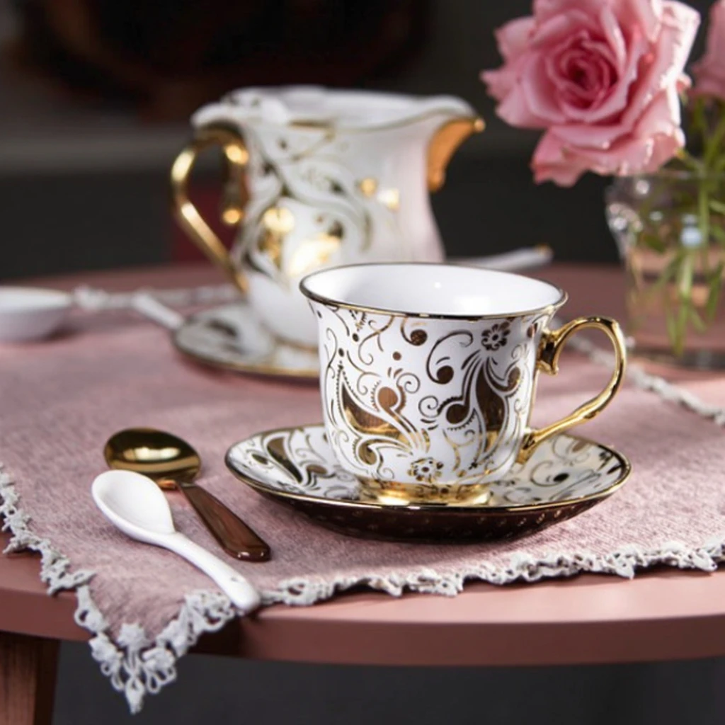 Бретт, керамическая кофейная чашка в европейском стиле, позолоченная деревянная чашка и блюдце, набор с золотой оправой, круглый узор, посуда для чая, креативные подарки