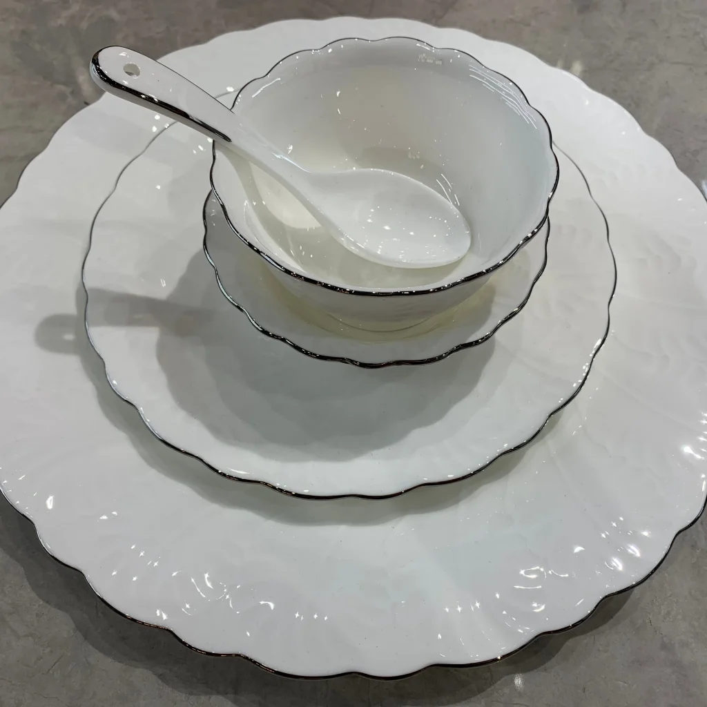 Керамическая посуда Brett Horeca, белые фарфоровые тарелки с золотой отделкой, обеденная тарелка, фарфоровые наборы посуды