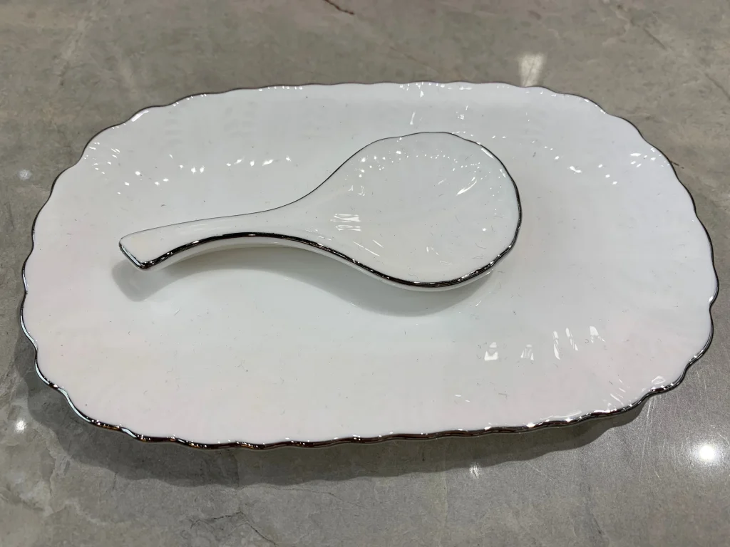 Керамическая посуда Brett Horeca, белые фарфоровые тарелки с золотой отделкой, обеденная тарелка, фарфоровые наборы посуды