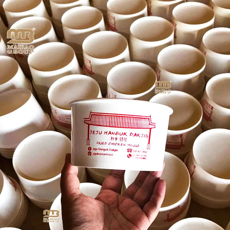 Ресторан Контейнер на вынос Одноразовая коробка из крафт-бумаги Упаковка Миска для еды Пользовательский логотип Коричневые белые бумажные салатники Кейтеринг