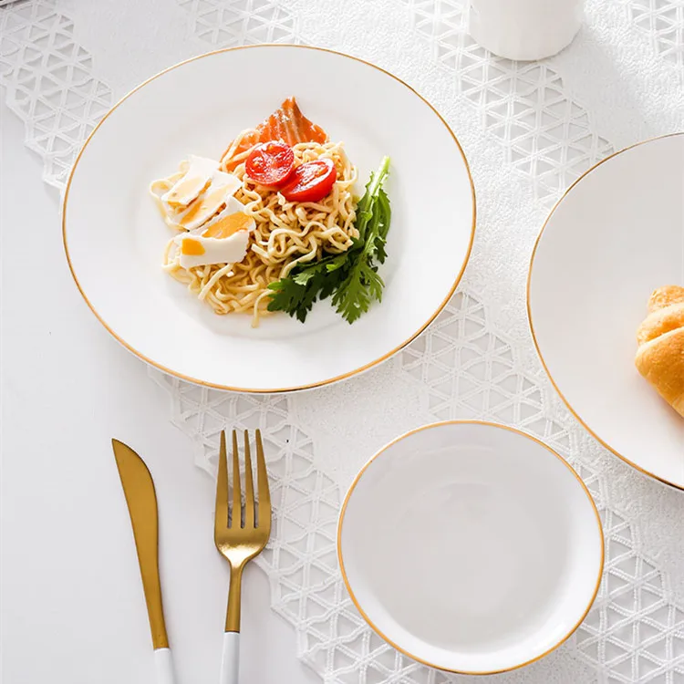 Customized Luxury Tableware Set Porcelain Dinner Plates With Gold Rim White Background Elegant Round Pattern Party Serving Food