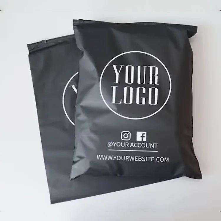 Биоразлагаемые матовые упаковочные пакеты для одежды с застежкой-молнией на заказ, черная футболка, полиэтиленовый пакет с логотипом на молнии, сумка на молнии для одежды