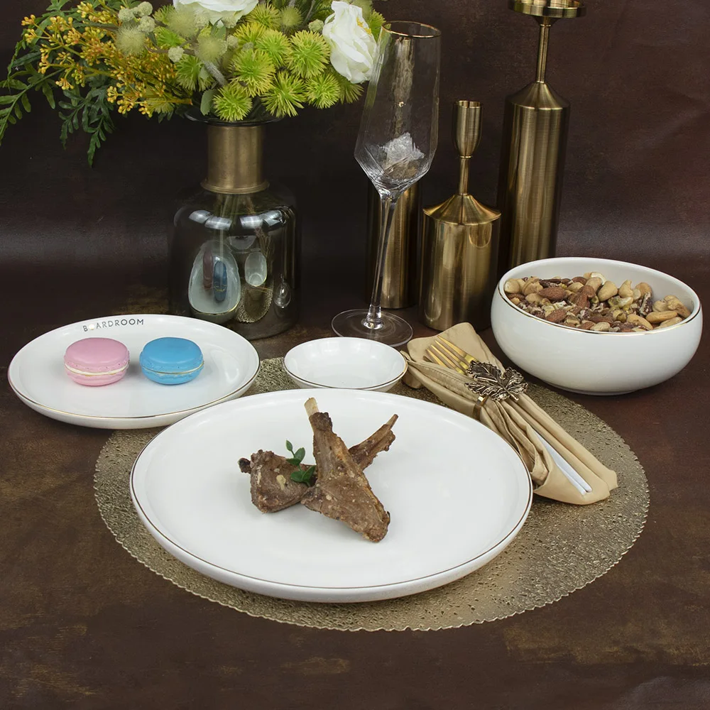 Фарфоровый набор столовой посуды черного и белого цвета, обеденные тарелки с логотипом, золотая керамическая посуда, индивидуальная упаковка