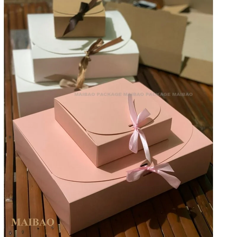 Оптовая индивидуальная печатная роскошная ручная ручная работа жесткая бумажная картон черная простая пустая магнитная подарочная коробка с магнитным закрытием