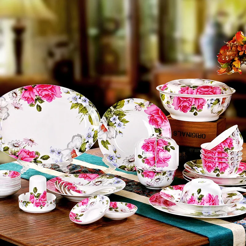 Wholesale Jingdezhen Ceramic Tableware Floral Bone China Tableware Bowls and Plates Set