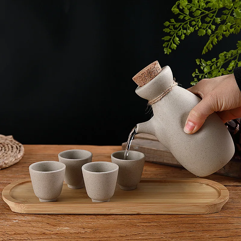 Factory Wholesale Flagon Japanese Style Ceramic Sake Set Ceramic Wine Cup Set
