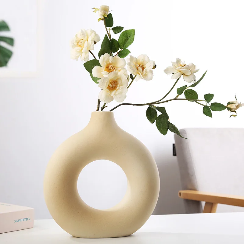 Nordic Ins Ceramic Vase Creative Circular and Irregular Decorative Handicrafts Bottle for Modern Living Room Flower Display