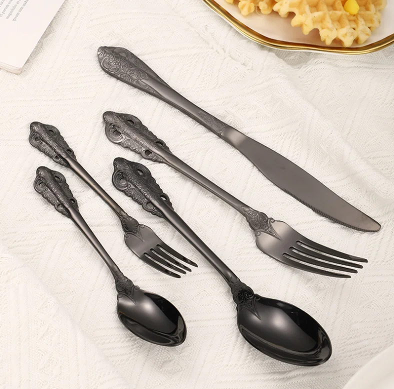 Baroque Royal Vintage Gold Cutlery Set 18/10 Stainless Steel Flatware Modern Design Sustainable Feature for Weddings