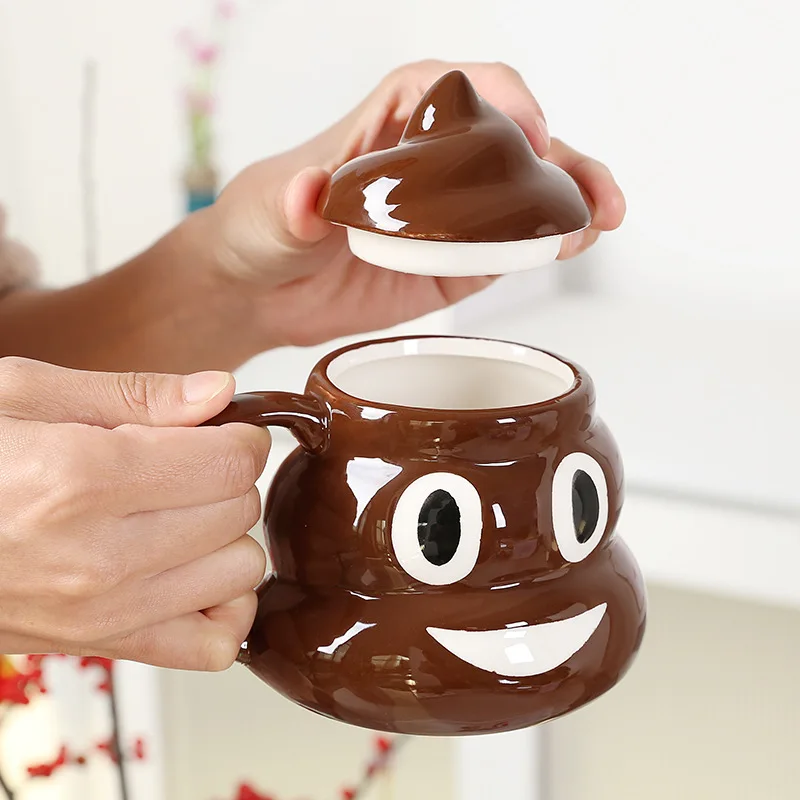 Hot Selling 3D Cartoon Ceramic Mug Funny Creative Poo Shaped Coffee Cup With Lid