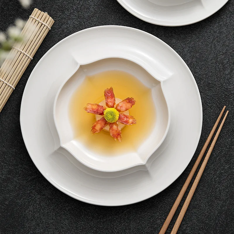 Premium Home Ceramic Tableware Set Four-Piece Luxury Plate and Saucer Classic Design Sustainable Coffee Cup Dinnerware Set