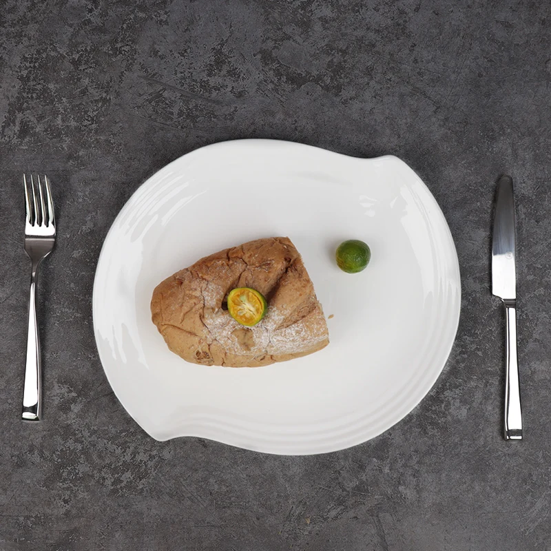 S-образные 12-дюймовые 14-дюймовые керамические роскошные тарелки с логотипом из керамического фарфора белого цвета