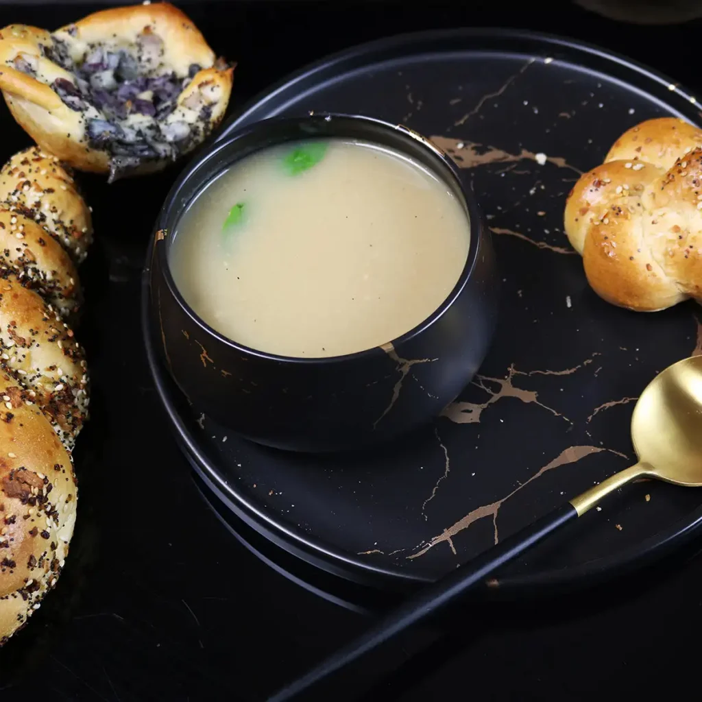 Черный обеденный сервиз Керамическая посуда Керамические тарелки и миски Мраморный обеденный сервиз Черная керамическая посуда