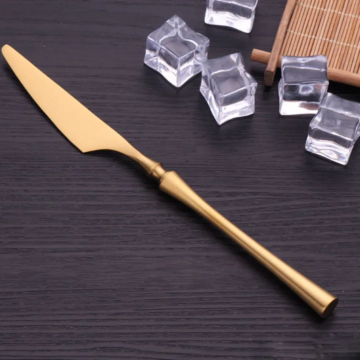 Factory Direct Fork and Knife Gold Plated 4pcs Flatware Spoon and Fork Set Stainless Luxury Knife and Fork Set for Wedding Gifts