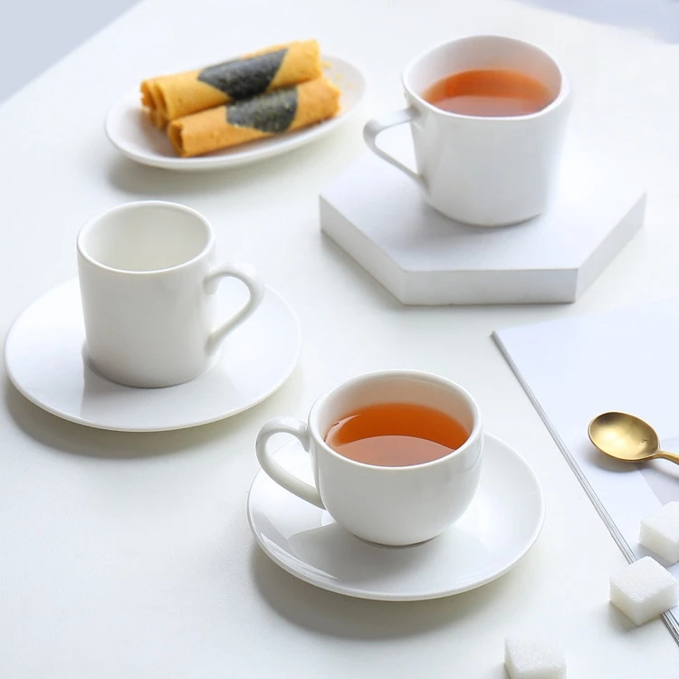 Factory Wholesale Cheap Price Minimalist White Ceramic Coffee Cup Set With Saucer Customizable Logo Brushed Cup