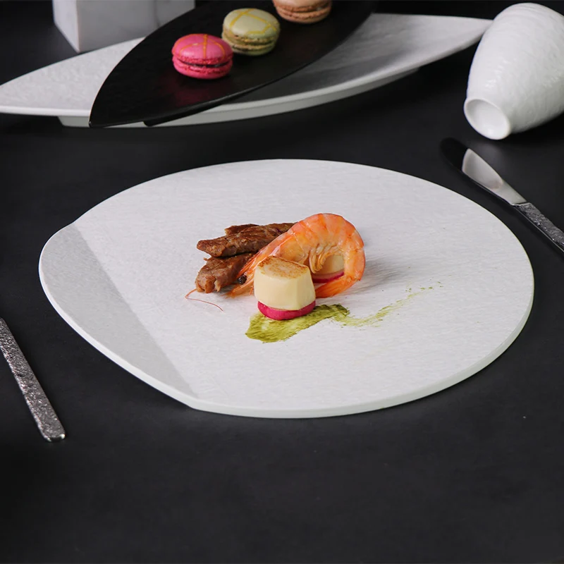 Ресторан гостиницы используемый черно-белый матовый наборы столовой посуды фарфоровые тарелки для сервировки еды