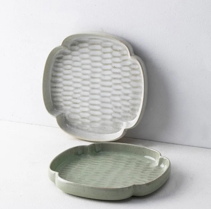 Classic Four-leaf Clover Design Ceramic Plate Solid Color Fruit Dinnerware Set Sustainable and Eco-Friendly