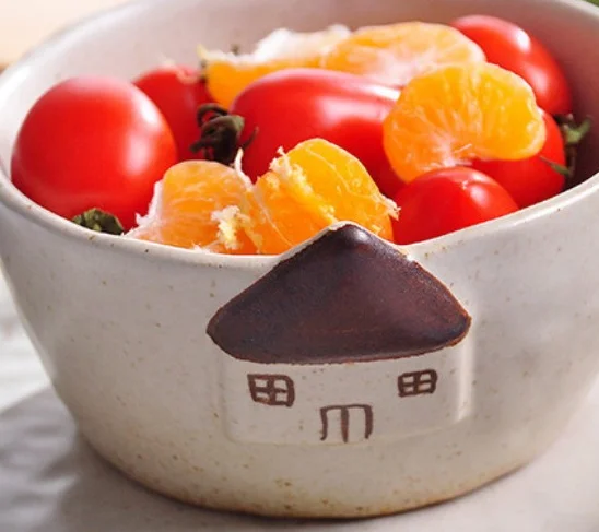 Classic Design Fruit Plate Dessert Salad Bowl and Spoon Set for Children’s Dinner Camping and Restaurant Use