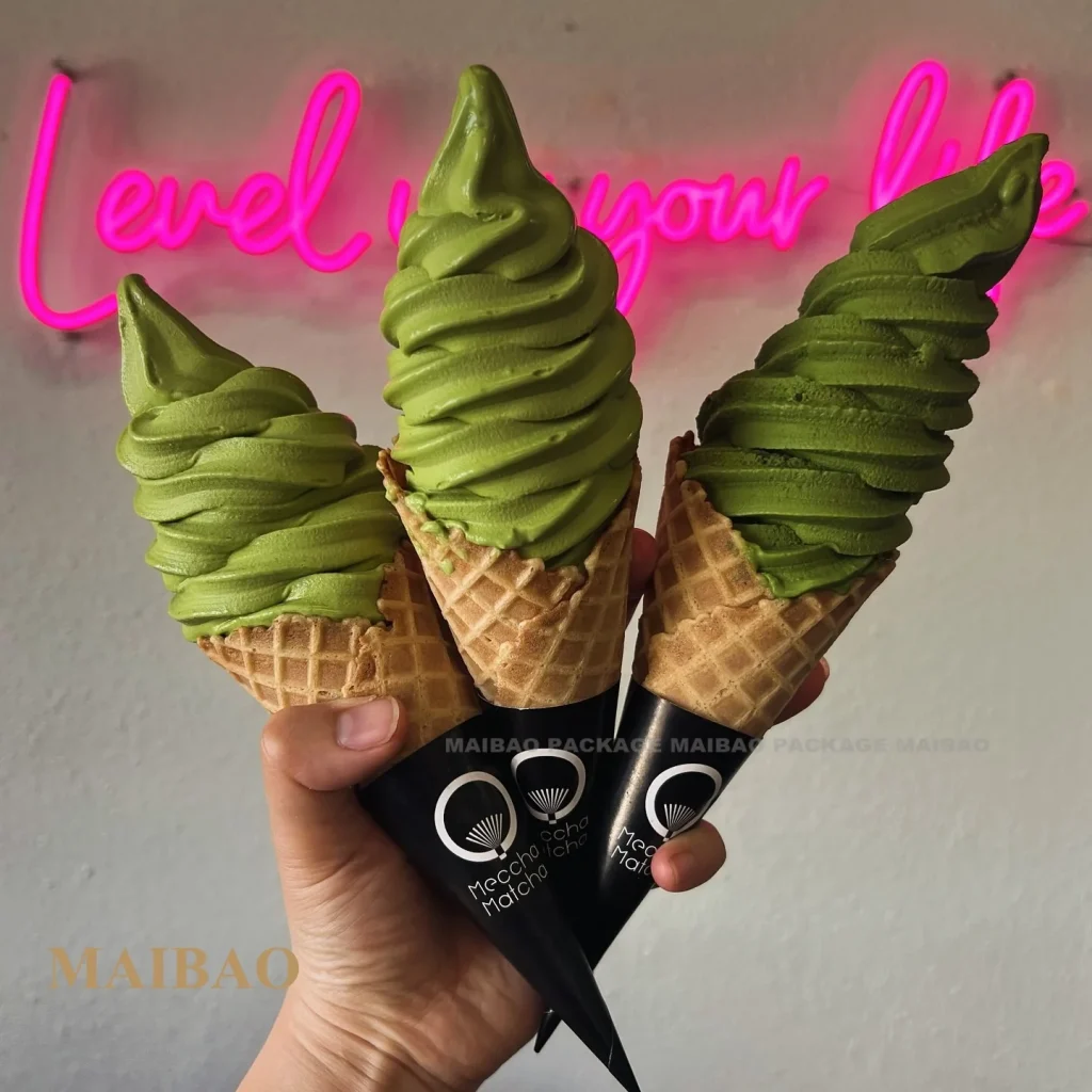 Изготовленная на заказ упаковка бумажного конуса для крепов, одноразовая коробка для чуррос, упаковка для картофеля фри, держатель для мороженого, пузырьков, вафельной бумаги