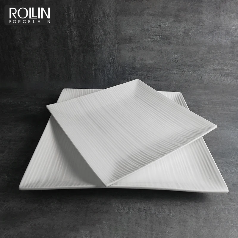 Элегантный керамический набор из костяного фарфора, вечерние золотые и белые обеденные тарелки цвета лаванды и фиолетового цвета, роскошная посуда, посуда Jingdez