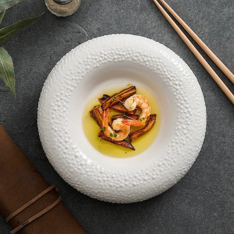 Customized White Ceramic Plate Dish Set for Restaurant Modern Design Bulk Cheap Price Sustainable Feature for Hotels Restaurants