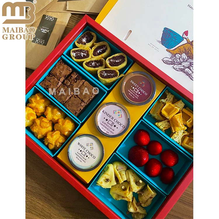 Оптовая продажа упаковки для общественного питания Послеобеденный чай Конфеты Бумажная коробка Аравийские фрукты Шоколадное печенье Десертная тарелка с разделителями