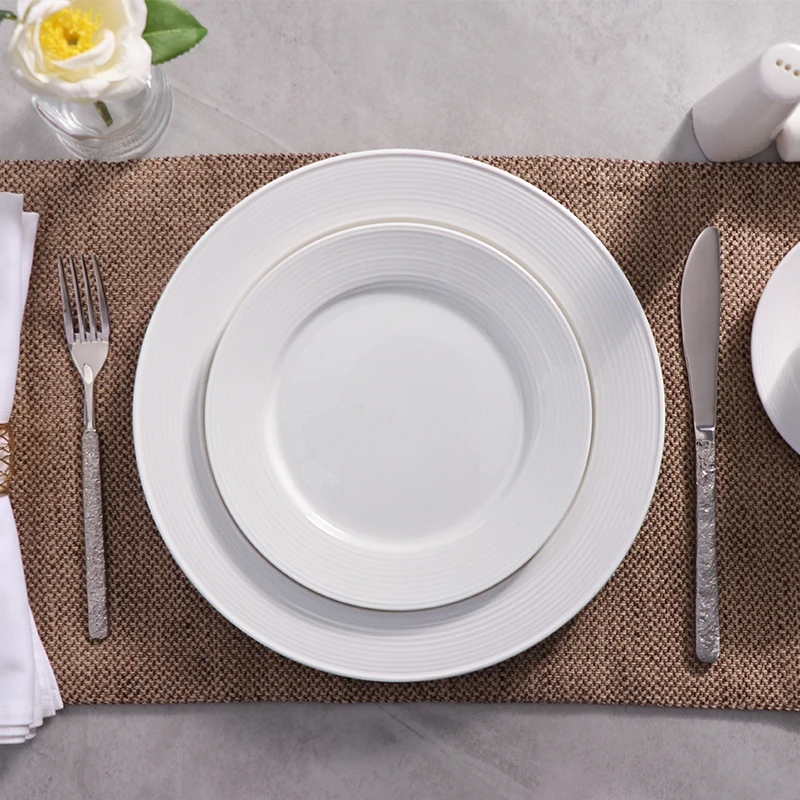 Производитель керамики Белая керамика Фарфоровая посуда для ужина Тарелки Товары для отелей и ресторанов Универсальное обслуживание в ресторане отеля
