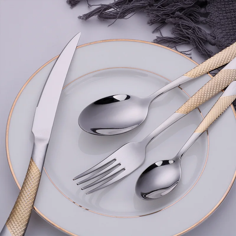 Eco-Friendly Stainless Steel Kitchen Cutlery Collection Sustainable Flatware Set Rose Gold Dinner Spoon Fork Knife-Black Metal